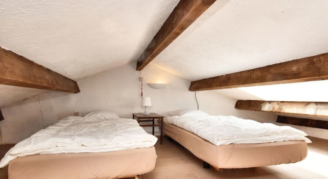 Historic Cottage in Vielsalm With Private Terrace, Брондау Демалыс үйі Vielsalm Land of Vielsalm and Gouvy