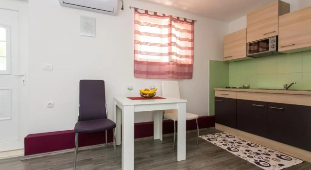 Студия с видом на море Apartments Tomaš