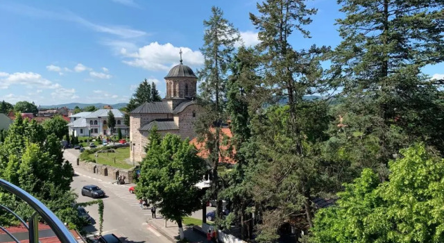 Thr center, Rezerwuj Hotel Curtea De Arges 