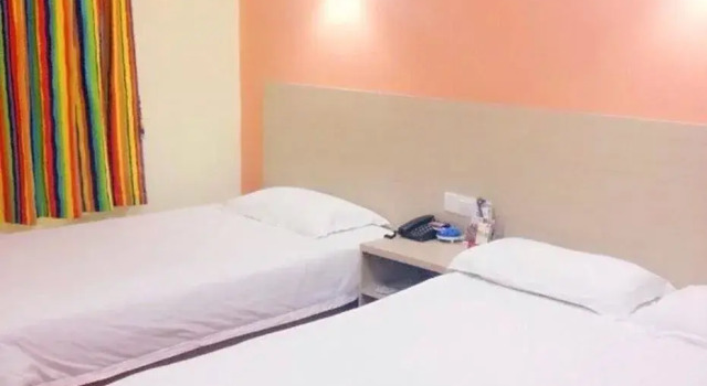 Wuxi Four Seasons Sunshine Fashion Hotel