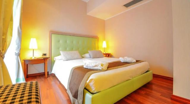 Полулюкс Hotel Master