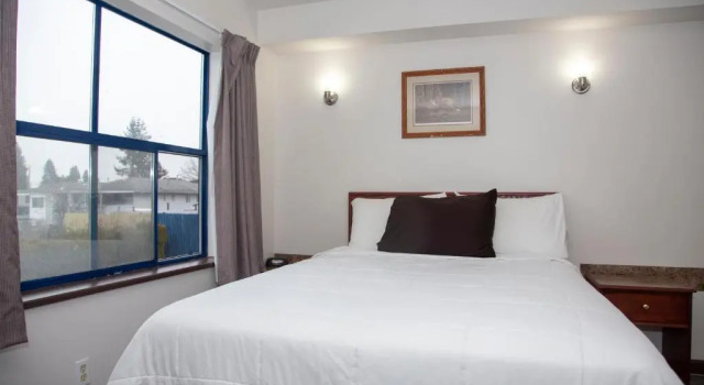 Двухместный номер Standard Happy Day Inn
