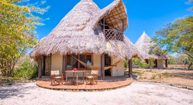 Bungalow Deluxe Hotel Punta Teonoste