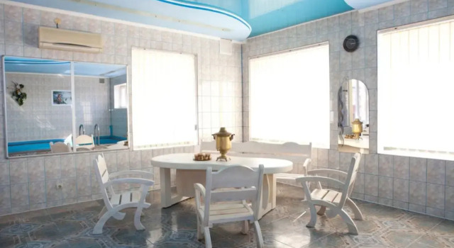 Villa Rose, Book Villa Sommerhuse i Zhytomyr, Hytte