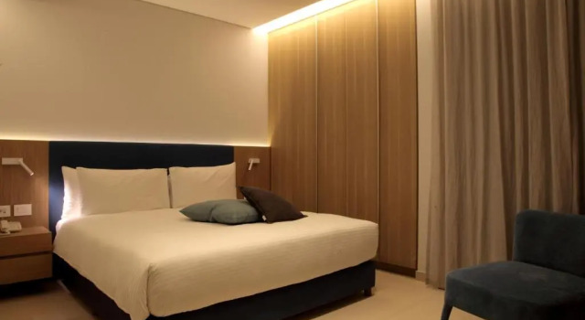 Люкс Monot Suites