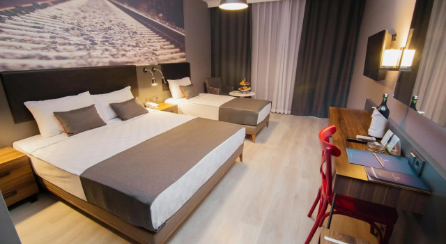 Ramira City Hotel - Adults Only