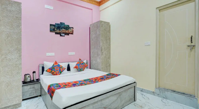 Via Golden Inn I, Забронировать Отель Отели штата Карнатаки 3 звезды, 3*