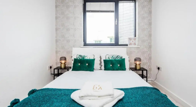 2-bed Apartment Near Basildon Train Station, Забронировать Апартаменты/квартира Базилдон Эссекс