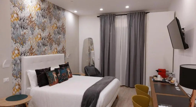 Люкс Deluxe LUSSUOSAMENTE Luxury B&B