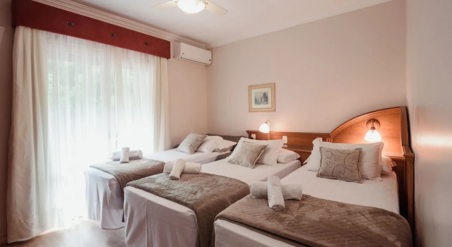 Трёхместный номер Deluxe Hotel Vista do Vale
