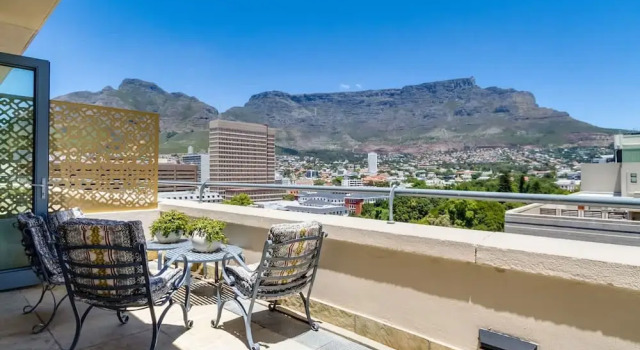 Апартаменты Art Apartment III in Cape Town