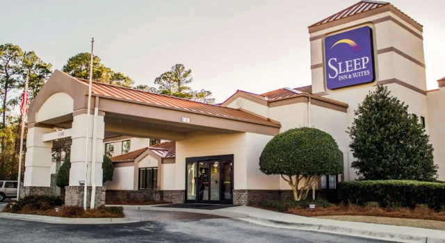 Sleep Inn & Suites Spring Lake - Fayetteville Near Fort Liberty, Buchen Sie Hotel Fort Bragg North Carolina