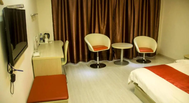 Номер Superior Thank Inn Chain Hotel Jiangsu Huaian Lianshui Gaogou Town No.1 Street