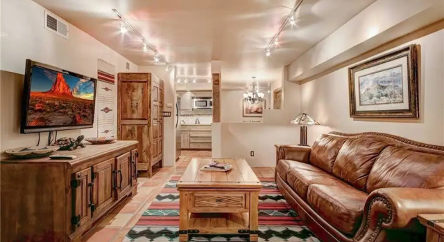 Plaza Splendor - Three Bedroom Home, Varaa Hotelli Santa Fe New Mexico