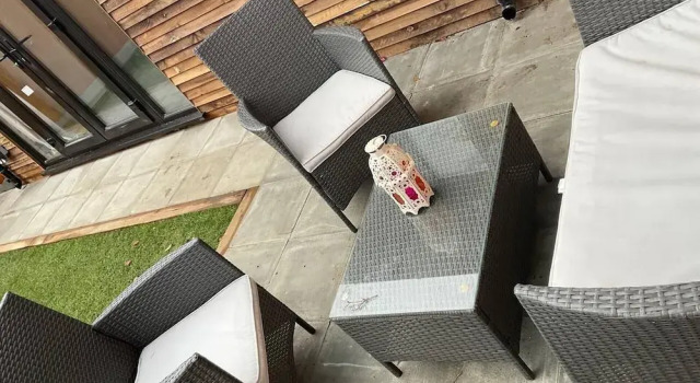 Captivating 1-bed Studio in London, Varaa Huoneisto Asunnot kohteessa Merseyside, Huoneisto