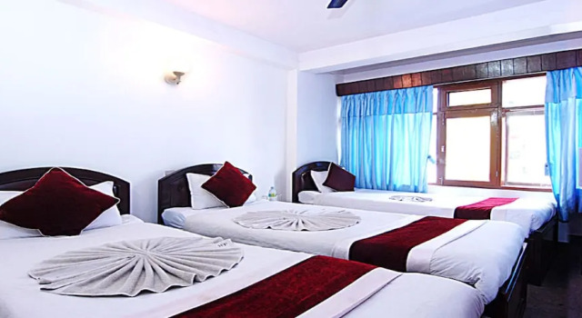 Трёхместный номер Standard MeroStay 198 Hotel LY