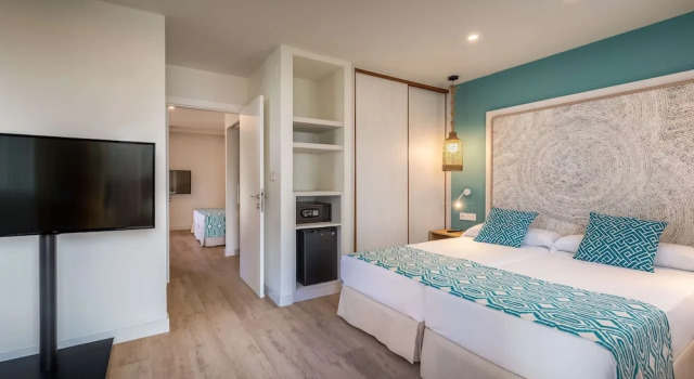 Семейный номер Совмещённый Occidental Torremolinos Playa