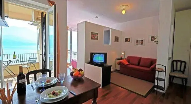 Residenza Menaggio Alba, Prenota Appartamento Menaggio Como