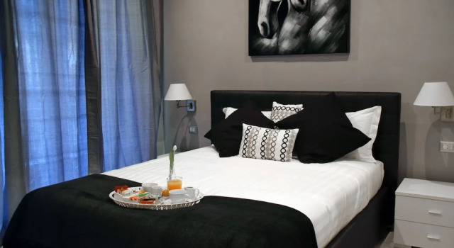 Люкс с балконом Gregori Guest House