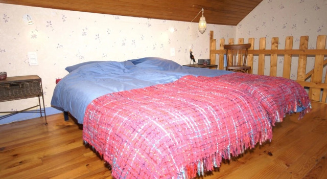 Quaint Holiday Home with Garden in Pionsat Auvergne, Prenota Appartamento Hotel a Alvernia con parcheggio, Parcheggio