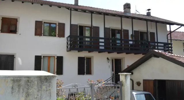 Casa Carlet