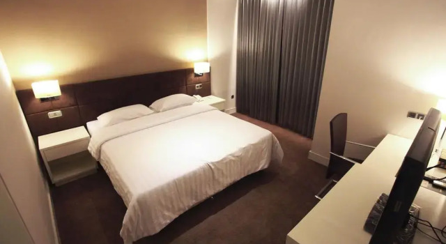 Номер Deluxe Grand Kecubung Hotel