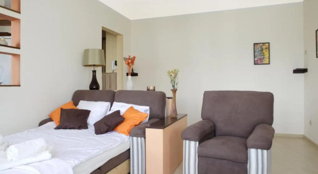 Апартаменты Magnetic apartment Mehoffera