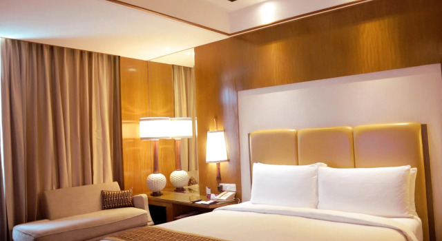 Двухместный номер Standard Top Floor Crowne Plaza New Delhi Okhla by IHG