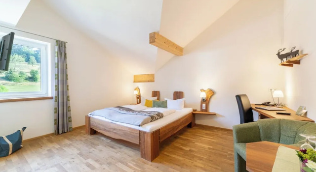 Двухместный номер Standard с балконом и с видом на сад Sontheims Naturhotel & Spa