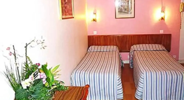 Четырёхместный номер Standard Hôtel Du Brabant