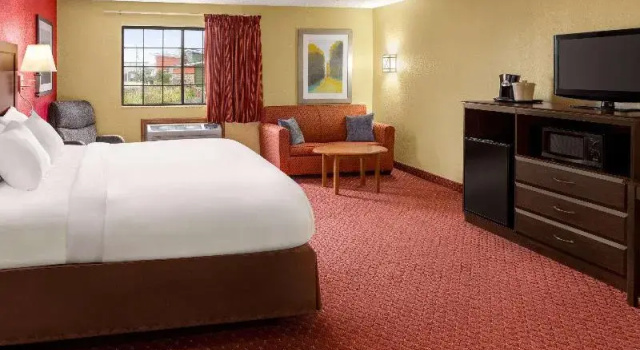 Двухместная студия Baymont by Wyndham Cedar Rapids