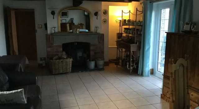 The Smithy B&B (3 miles from Hay-on-Wye), Varaa Bed and Breakfast Pen-y-Park Glamorgan
