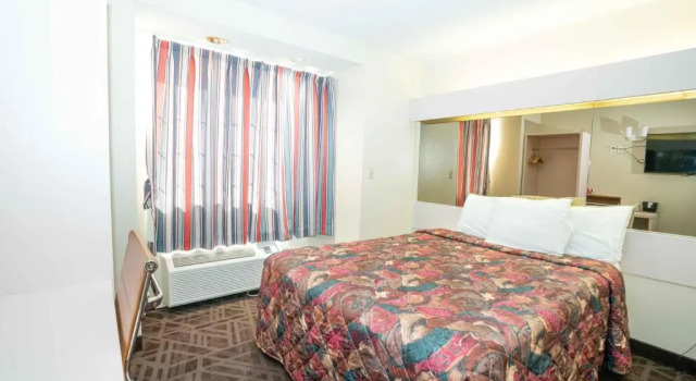 Двухместный номер Standard Red Roof Inn & Suites Euless - DFW Airport Southwest