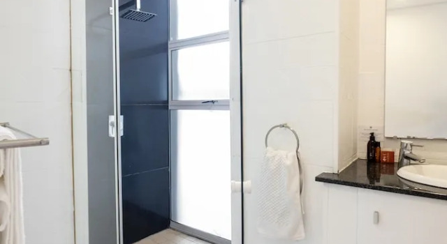 Апартаменты Comfort Durban Waterfront Point Bay Apartments