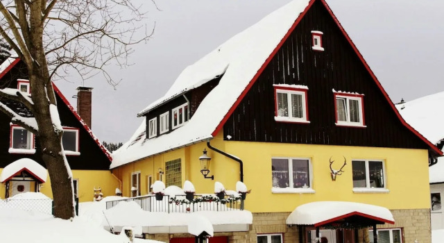 Gästehaus HarzGlück, Забронировать Гостевой дом Гостевые дома Браунлаге, Гостевой дом