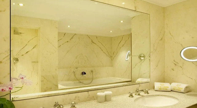 Полулюкс Superior Colombi Hotel