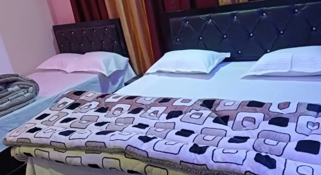 Четырёхместный номер Deluxe Goroomgo Anjali Home Stay Deoriatal Uttarakhand