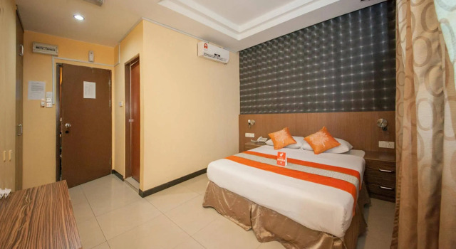 OYO Rooms Kampung Air Taxi Station