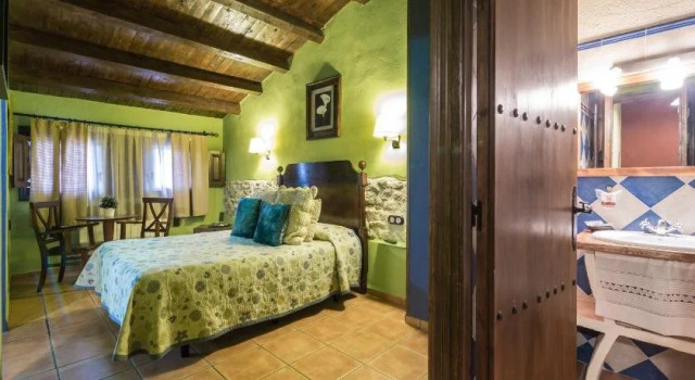 Hotel el Cantón Rural, Book Hotel Hotels in Aragon with Parking, Parking