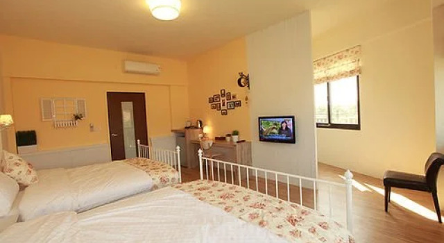 I See U 298 Hostel