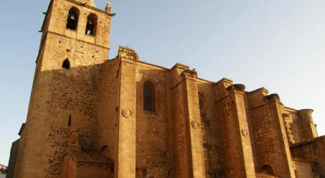 Apartamentos 14DeSande, Prenota Appartamento Cáceres 