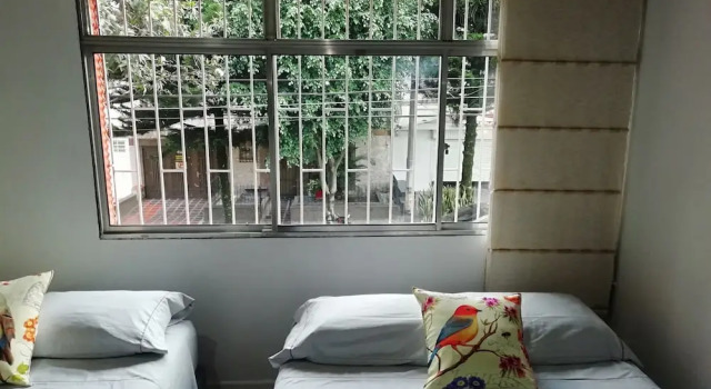 Двухместный номер Deluxe Bed & Breakfast Local Home