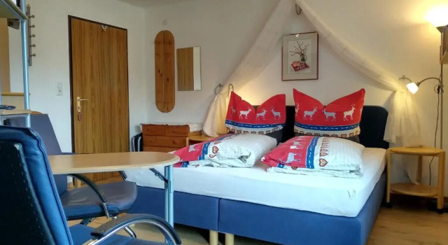 Haus am Wiesenrain, Prenota Hotel Hotel a Tirolo con parcheggio, Parcheggio
