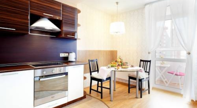 Green House Apartments 3 , Забронировать Апартаменты/квартира Отели Городского округа Екатеринбурга - Северный управленческий округ с парковкой, Парковка