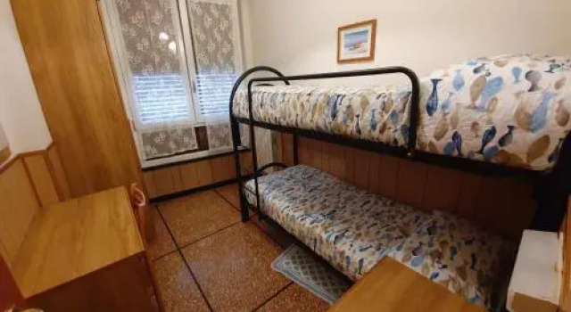 Residence Olivotti, Buchen Sie Hotel Hotels in Finale Ligure mit Pool, Schwimmbad
