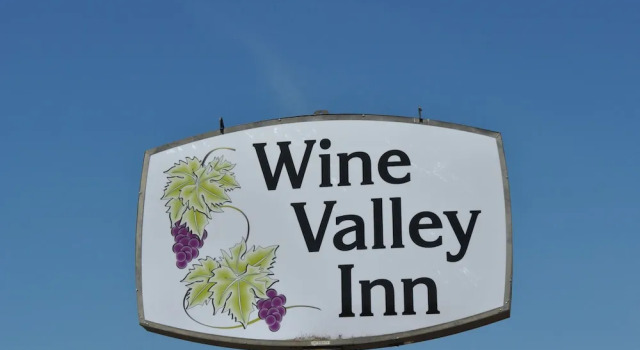 Wine Valley Inn, Забронировать Отель Отели Проссер 3 звезды, рядом с Airfield Estates Winery, 3*