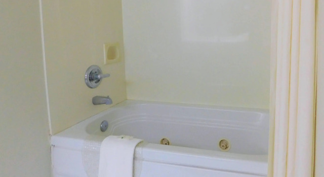 Двухместный люкс Quality Inn & Suites Thomasville-High Point