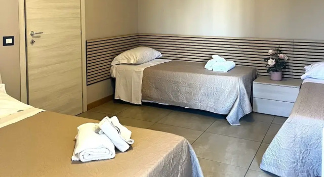 appartamenti la piazzetta, Rezerwuj Hotel Signa Toskania