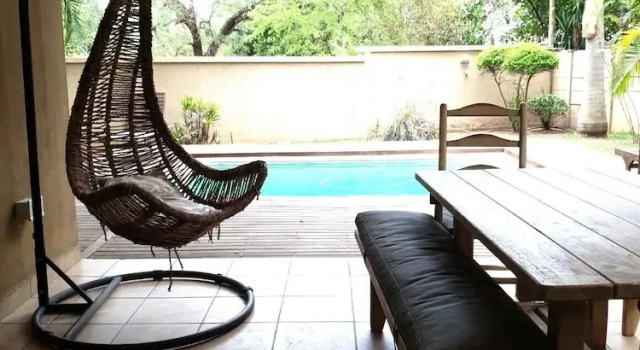 Семейное бунгало с 2 комнатами Gecko Cottages