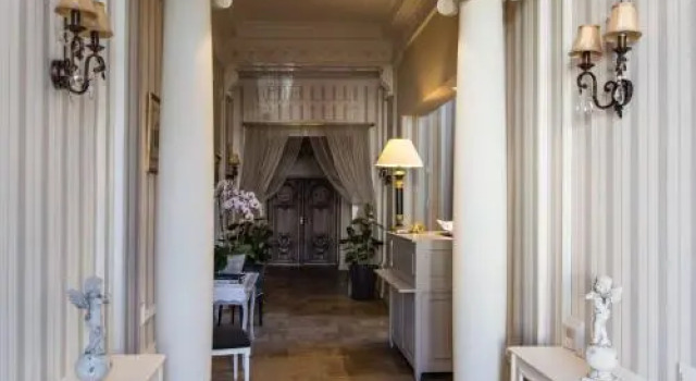 Le Saint Eloi, Book Hotel Noyon Oise